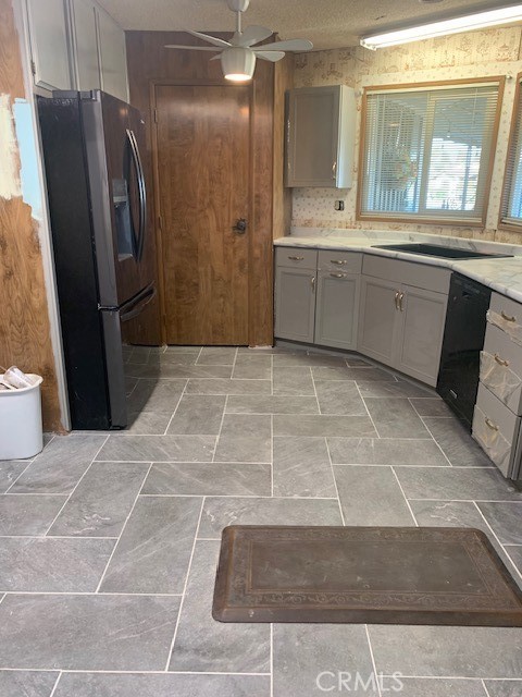 4401 Camelot Place, Bakersfield CA: https://media.crmls.org/medias/52523137-91a3-4faa-8b55-67c2d0e4fdb2.jpg