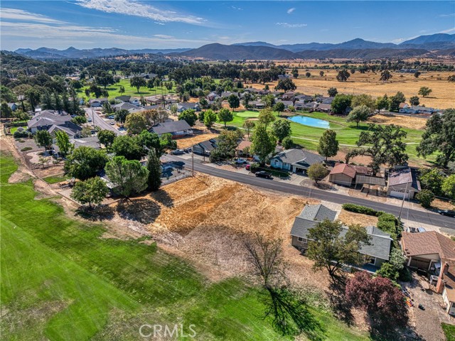 18860 Deer Hollow Rd, Hidden Valley Lake CA: https://media.crmls.org/medias/5253c15f-dcea-4488-aa1a-5c787c924eaa.jpg