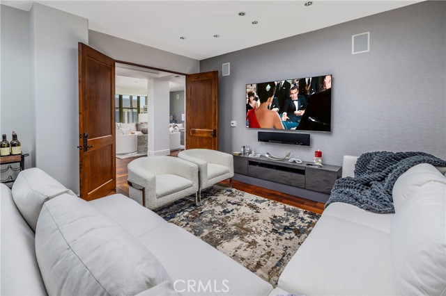 Image 37 of 57 For 345 Colorado Boulevard 404