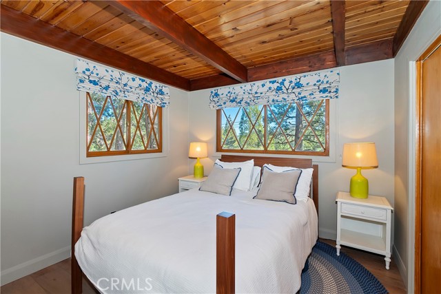 Detail Gallery Image 13 of 24 For 170 Fairway, Lake Arrowhead,  CA 92352 - 3 Beds | 2 Baths