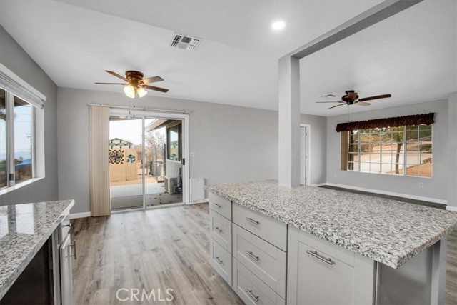 Detail Gallery Image 11 of 42 For 60762 Natoma Trl, Joshua Tree,  CA 92252 - 3 Beds | 2 Baths