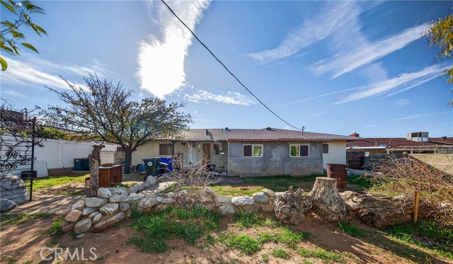 Detail Gallery Image 18 of 19 For 35236 Elm Ln, Yucaipa,  CA 92399 - 2 Beds | 1/1 Baths