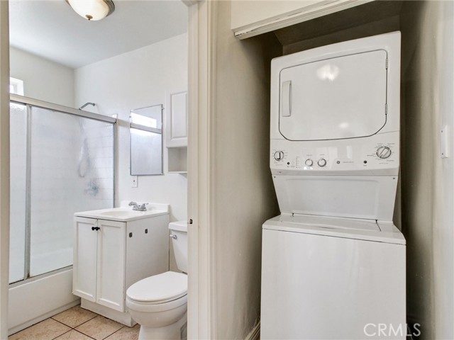 Detail Gallery Image 30 of 34 For 1667 E 111th, Los Angeles,  CA 90059 - 2 Beds | 2 Baths