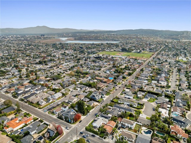 Detail Gallery Image 28 of 28 For 201 E 21st St, Costa Mesa,  CA 92627 - 3 Beds | 2/1 Baths