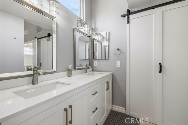 Detail Gallery Image 45 of 66 For 28245 Stonington, Saugus,  CA 91350 - 4 Beds | 3 Baths