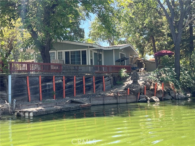 8031 Lake Street, Lower Lake CA: https://media.crmls.org/medias/525980fa-8c65-48b0-a1b7-95b034773f97.jpg