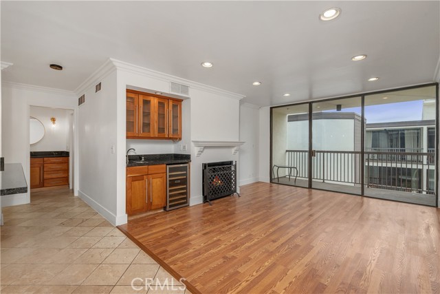 Detail Gallery Image 4 of 29 For 911 N Kings Rd #319,  West Hollywood,  CA 90069 - 1 Beds | 1 Baths