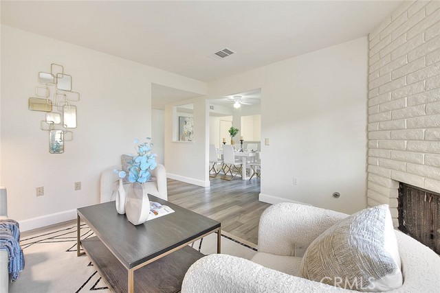 1540 Corte Hacienda, Upland CA: https://media.crmls.org/medias/525a3b6c-8691-447c-8f0a-81b6ec5b9c2d.jpg