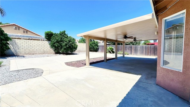 Detail Gallery Image 11 of 11 For 15060 Spring St, Fontana,  CA 92335 - 4 Beds | 2 Baths