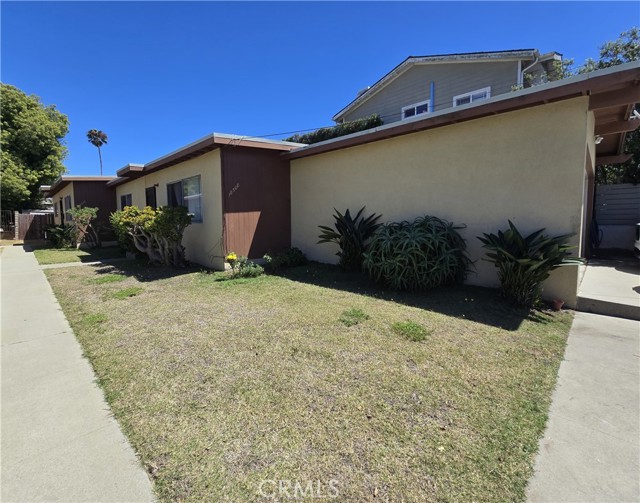 Detail Gallery Image 1 of 8 For 18508 Mansel Ave, Redondo Beach,  CA 90278 - 4 Beds | 2 Baths