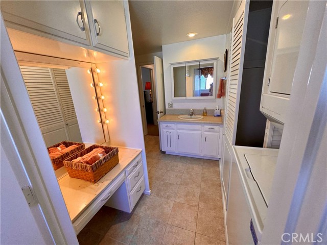 Detail Gallery Image 21 of 24 For 900 Ronda Sevilla, #C #C,  Laguna Woods,  CA 92637 - 2 Beds | 2 Baths