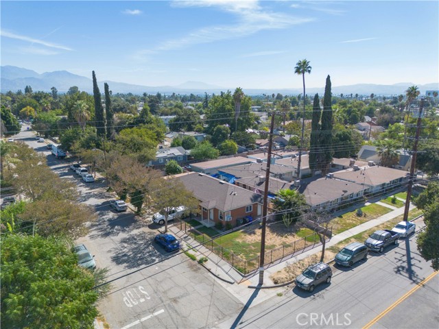 Detail Gallery Image 3 of 15 For 693 W Evans St, San Bernardino,  CA 92405 - 3 Beds | 2 Baths