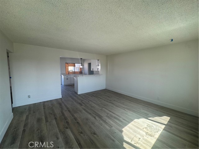 225 W Franklin, Pomona CA: https://media.crmls.org/medias/525e47f8-c0dd-4309-88f9-8bacb4ad36f6.jpg