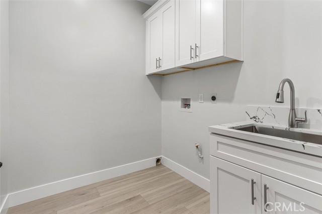 Detail Gallery Image 54 of 74 For 508 Westminster Ave, Newport Beach,  CA 92663 - 5 Beds | 5/1 Baths