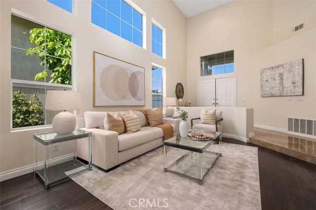 26112 Calle Cresta, Mission Viejo CA: https://media.crmls.org/medias/525efb85-56e9-4c1b-b977-95d1b8b4c8b4.jpg