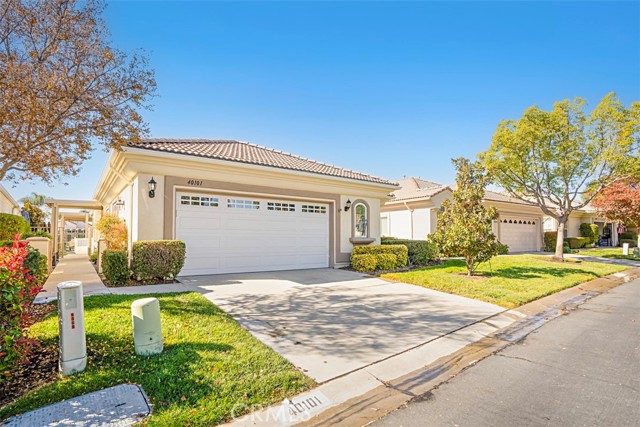 Detail Gallery Image 3 of 39 For 40101 Corte Calanova, Murrieta,  CA 92562 - 3 Beds | 2 Baths