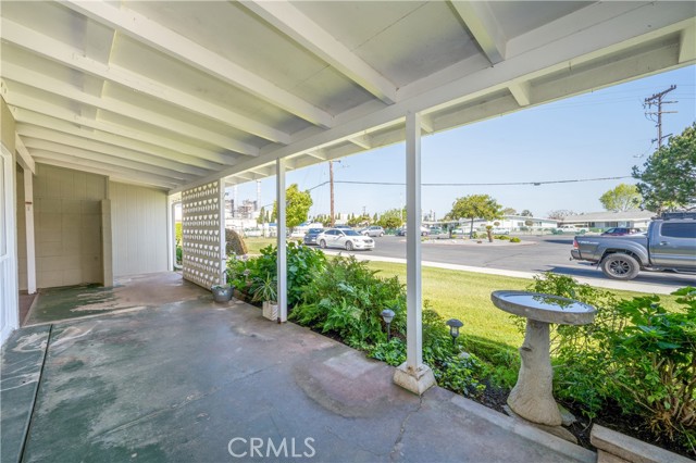 Detail Gallery Image 4 of 21 For 1202 Golden Rain Rd #72I,  Seal Beach,  CA 90740 - 2 Beds | 1 Baths