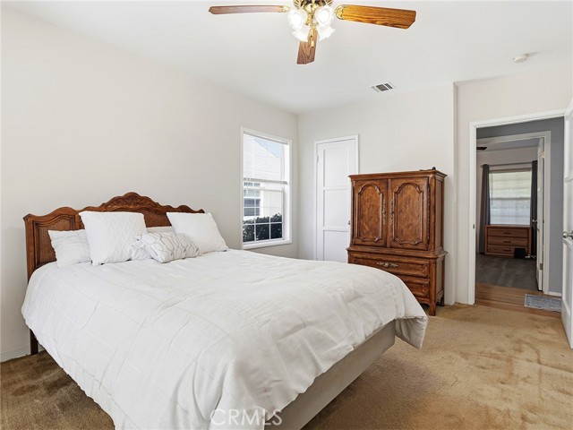 Detail Gallery Image 21 of 45 For 228 N Beachwood Dr, Burbank,  CA 91506 - 3 Beds | 1 Baths