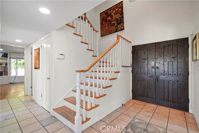 Detail Gallery Image 4 of 60 For 22628 Quinta Rd, Woodland Hills,  CA 91364 - 4 Beds | 2/1 Baths