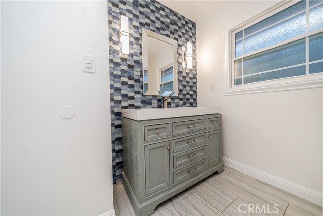 Detail Gallery Image 12 of 28 For 565 E 40th St, San Bernardino,  CA 92404 - 3 Beds | 2 Baths