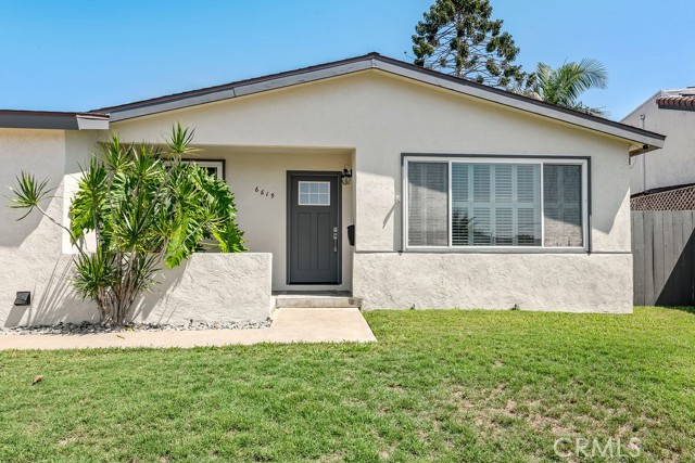 6619 Alcala Knolls Drive, San Diego CA: https://media.crmls.org/medias/5262f21a-f8ff-448b-8fe3-2b280db3de60.jpg