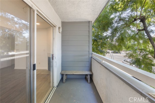 Detail Gallery Image 21 of 22 For 4406 Cahuenga Bld, Toluca Lake,  CA 91602 - – Beds | – Baths