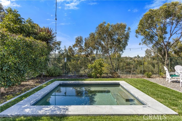29 Hancock Street, Laguna Niguel CA: https://media.crmls.org/medias/526318dd-d711-4e4c-b518-a7fd3da72057.jpg