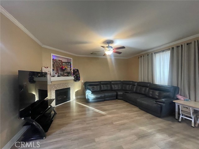 Detail Gallery Image 7 of 27 For 26871 Snow Canyon Cir, Moreno Valley,  CA 92555 - 5 Beds | 3 Baths