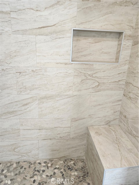 Detail Gallery Image 7 of 10 For 939 E 88th Pl., Los Angeles,  CA 90002 - 3 Beds | 2 Baths