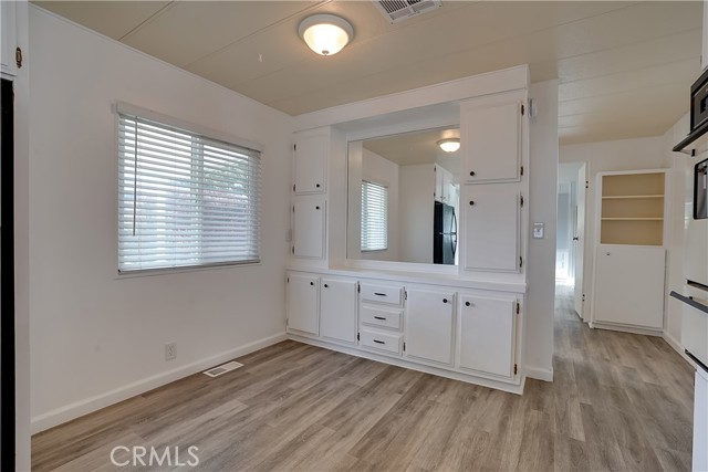 Detail Gallery Image 6 of 52 For 1226 N Main St #4,  Cambria,  CA 93428 - 1 Beds | 1 Baths