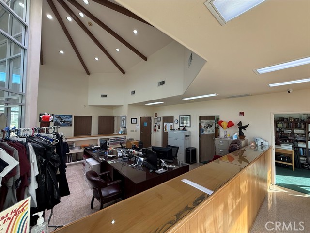 Image 22 of 48 For 405 S Azusa Ave