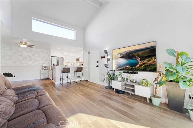 Detail Gallery Image 6 of 25 For 18754 Mandan #1302,  Canyon Country,  CA 91351 - 3 Beds | 2 Baths