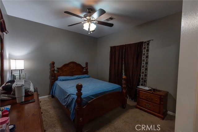 803 Mountain Park Drive, Bakersfield CA: https://media.crmls.org/medias/5269833e-33ad-49e7-94aa-bca57b961247.jpg