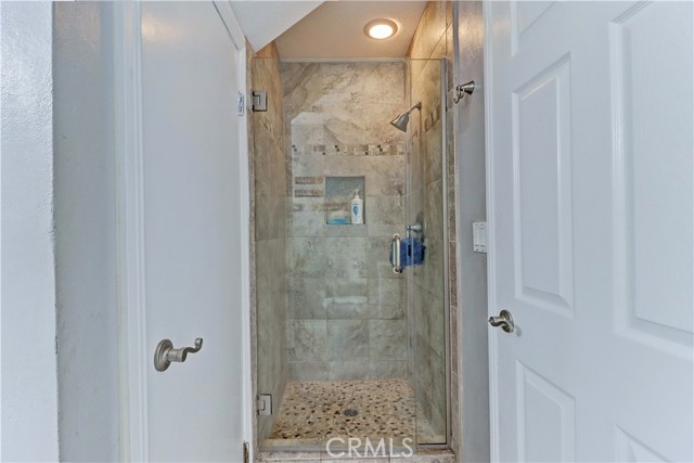 Detail Gallery Image 16 of 25 For 141 Yorktown Ln, Costa Mesa,  CA 92626 - 3 Beds | 2 Baths