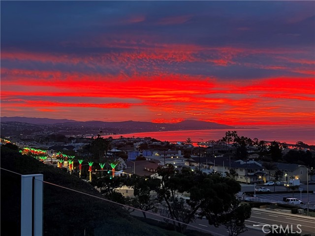 87 Palm Beach Court, Dana Point CA: https://media.crmls.org/medias/526aa6fd-28fc-48e9-8250-2c67bbd1fd08.jpg