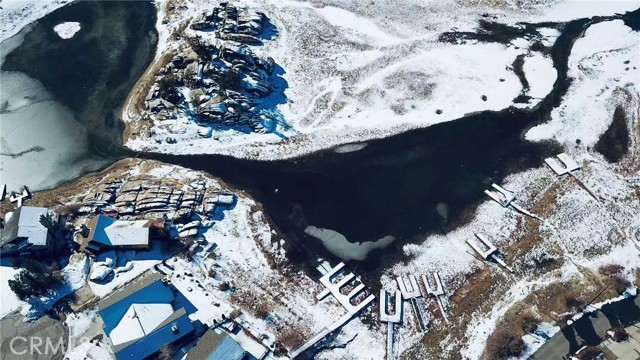 Detail Gallery Image 27 of 28 For 39050 Willow Landing, Big Bear Lake,  CA 92315 - 2 Beds | 2/1 Baths