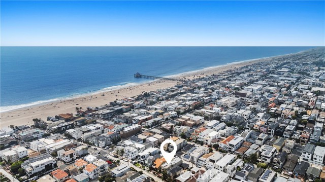 329 5th Street, Manhattan Beach, California 90266, 4 Bedrooms Bedrooms, ,2 BathroomsBathrooms,Residential,Sold,5th,SB23223879