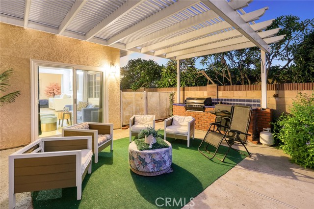 11315 Groveside Avenue, Whittier CA: https://media.crmls.org/medias/526ca08f-33e8-482f-9d00-3dbe5de44e9e.jpg
