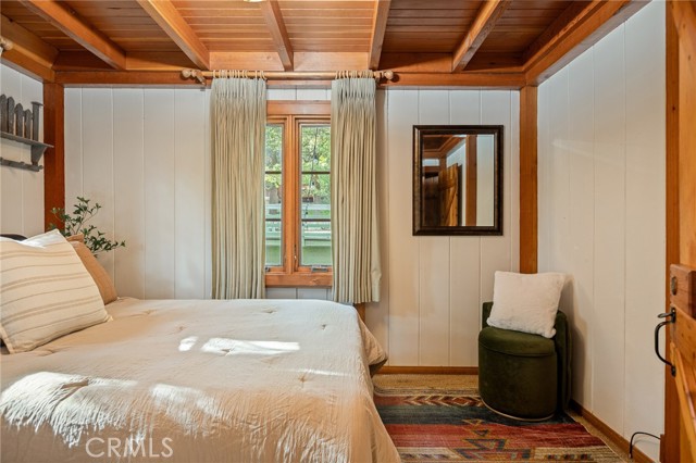 28772 Cedar, Lake Arrowhead, CA 92352
