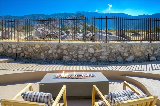 Detail Gallery Image 19 of 55 For 780 N Girasol Court, Palm Springs,  CA 92262 - 5 Beds | 4/1 Baths