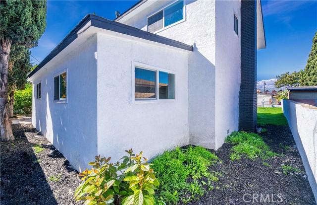 Detail Gallery Image 28 of 31 For 3510 Slayton St, Hawthorne,  CA 90250 - 5 Beds | 5 Baths