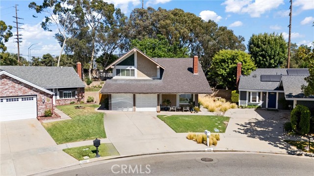 6316 E Woodsboro Avenue, Anaheim Hills CA: https://media.crmls.org/medias/526fa57e-5f71-498f-9e1d-20eace3e5756.jpg