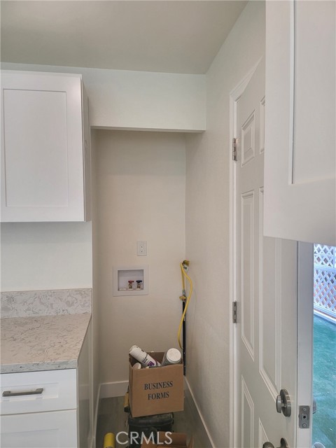 Detail Gallery Image 9 of 14 For 6207 Seabreeze, Long Beach,  CA 90803 - 2 Beds | 1 Baths