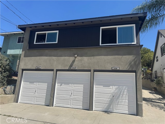 2836 Budau AVE Unit: 2838