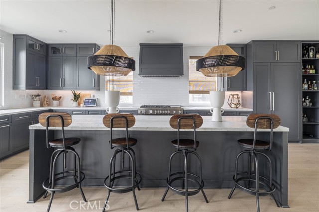 Detail Gallery Image 9 of 68 For 18804 Winnwood, Santa Ana,  CA 92705 - 5 Beds | 5 Baths