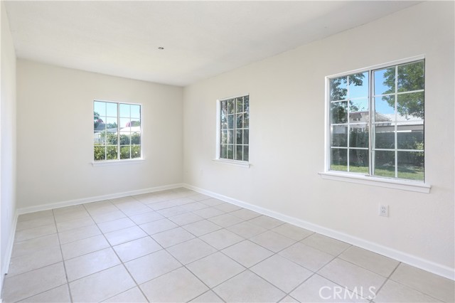 Detail Gallery Image 9 of 23 For 913 W Oldfield St, Lancaster,  CA 93534 - 2 Beds | 1 Baths