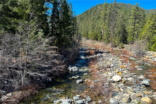 Detail Gallery Image 12 of 35 For 79402 State Highway 3, Trinity Center,  CA 96091 - – Beds | – Baths