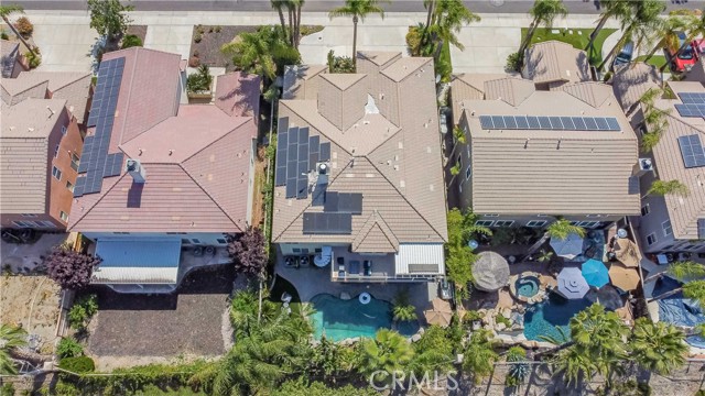 17 Ponte Brava, Lake Elsinore CA: https://media.crmls.org/medias/52723d1e-931f-41e2-9a04-db2e0d49641c.jpg