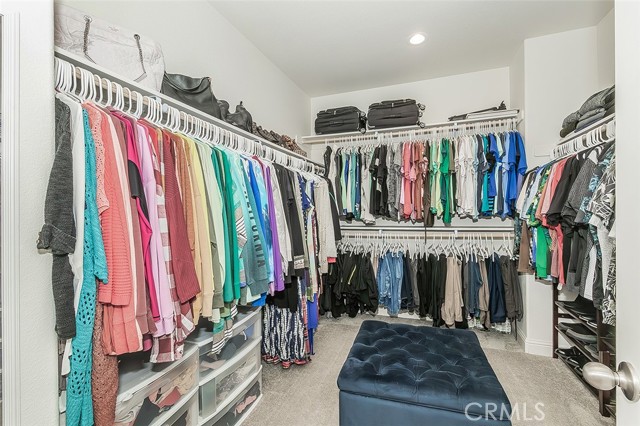 Image 40 of 75 For 877 Treasure Hills