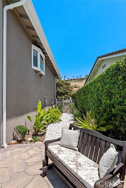 30167 Via Borica, Rancho Palos Verdes, California 90275, 4 Bedrooms Bedrooms, ,3 BathroomsBathrooms,Residential,Sold,Via Borica,PV23129774